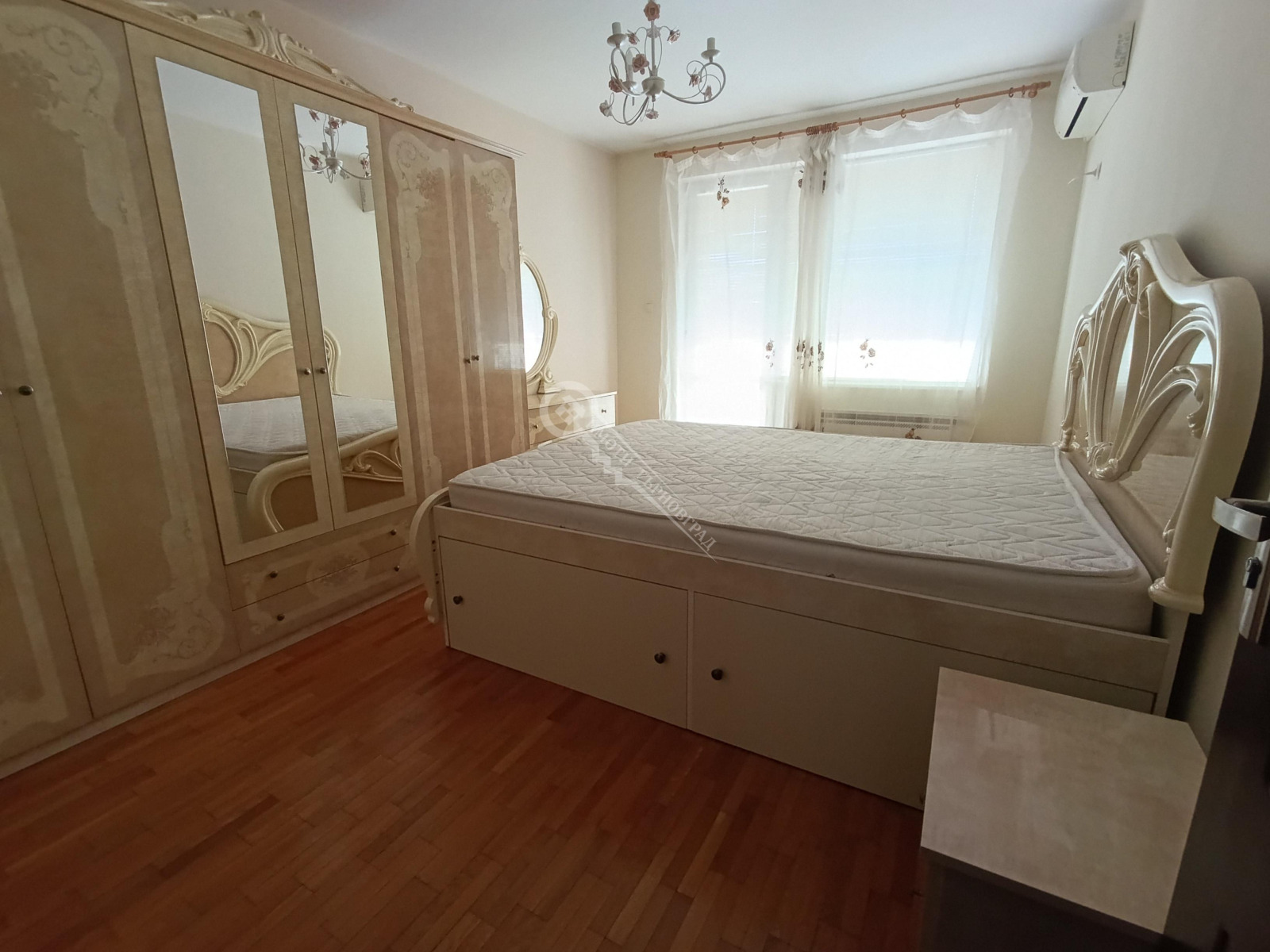 Продава 3-СТАЕН, гр. Велико Търново, Колю Фичето, снимка 5 - Апартаменти - 55198785