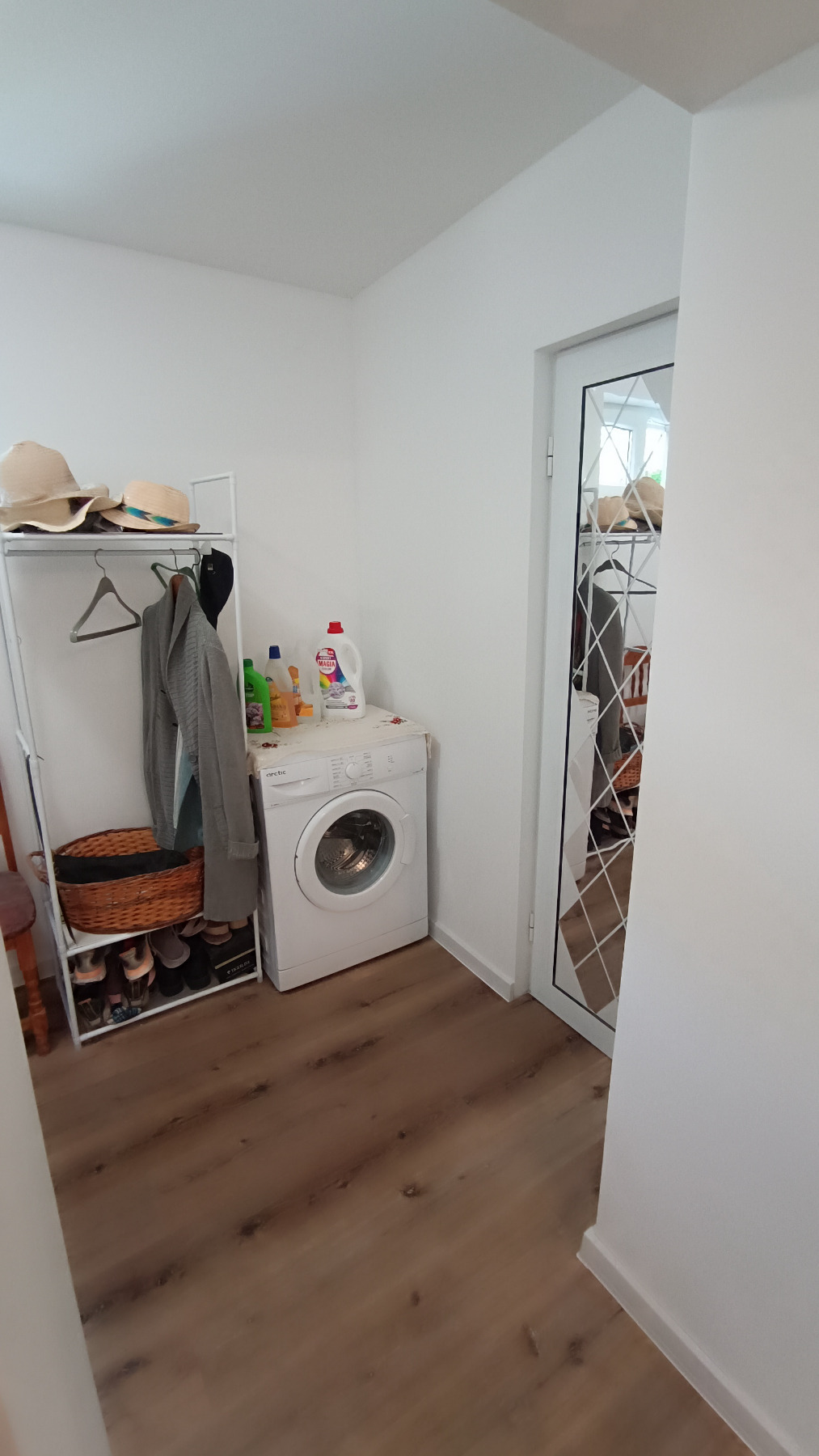 Продава ЕТАЖ ОТ КЪЩА, гр. Пловдив, Център, снимка 5 - Етаж от къща - 54574926