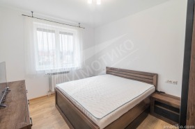 3-стаен град София, Овча купел 5