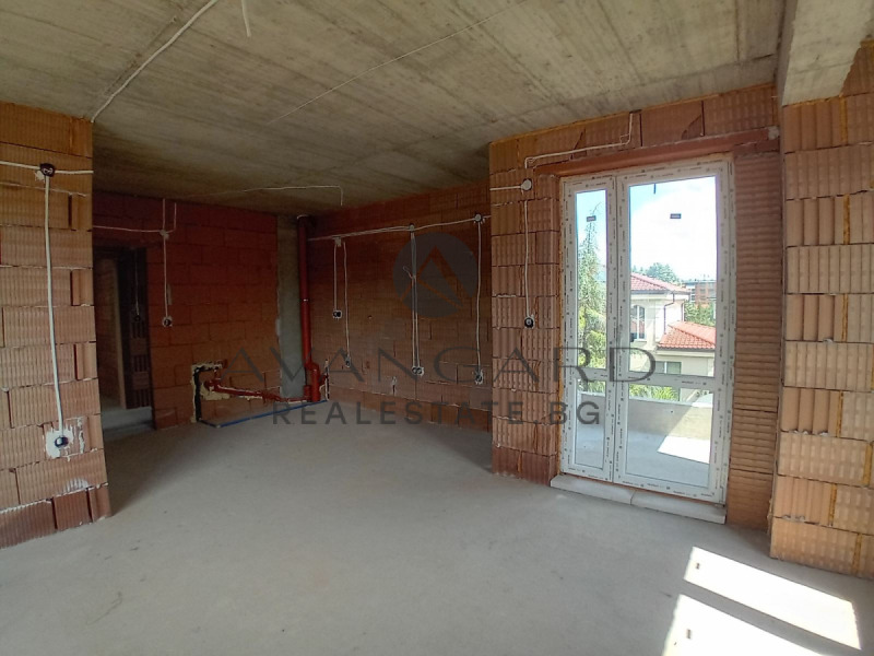 Til salgs  1 soverom Plovdiv , Belomorski , 74 kvm | 28126295 - bilde [2]