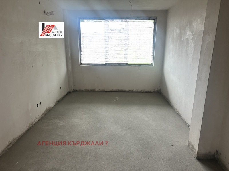 Продава 2-СТАЕН, гр. Кърджали, Възрожденци, снимка 7 - Апартаменти - 53284148