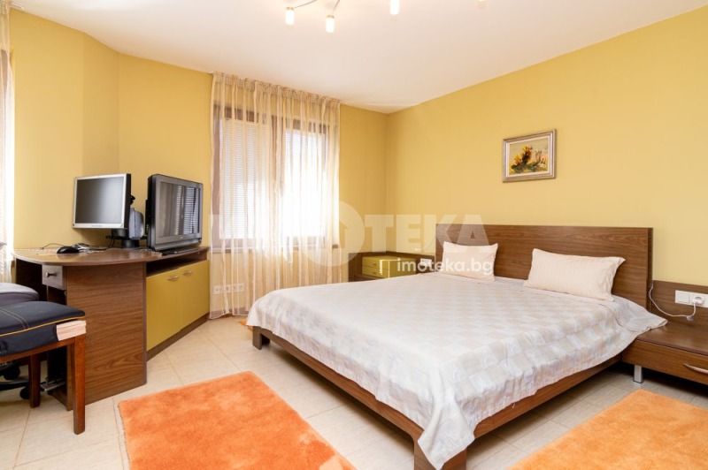 À vendre  Maison Sofia , Lozen , 645 m² | 35583970 - image [16]