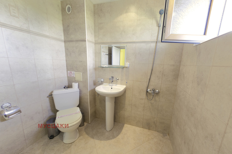 Продава ХОТЕЛ, с. Лозенец, област Бургас, снимка 11 - Хотели - 52971355