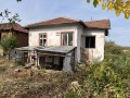 Продава КЪЩА, с. Лисец, област Ловеч, снимка 2 - Къщи - 43324042