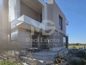 Продава  Къща, град Пловдив
