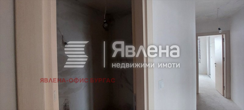 Продава 3-СТАЕН, гр. Бургас, област Бургас, снимка 15 - Апартаменти - 53039067