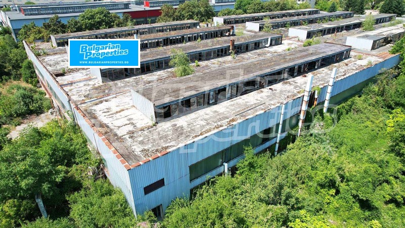 Продава ПРОМ. ПОМЕЩЕНИЕ, гр. Добрич, Промишлена зона - Север, снимка 2 - Производствени сгради - 52487069