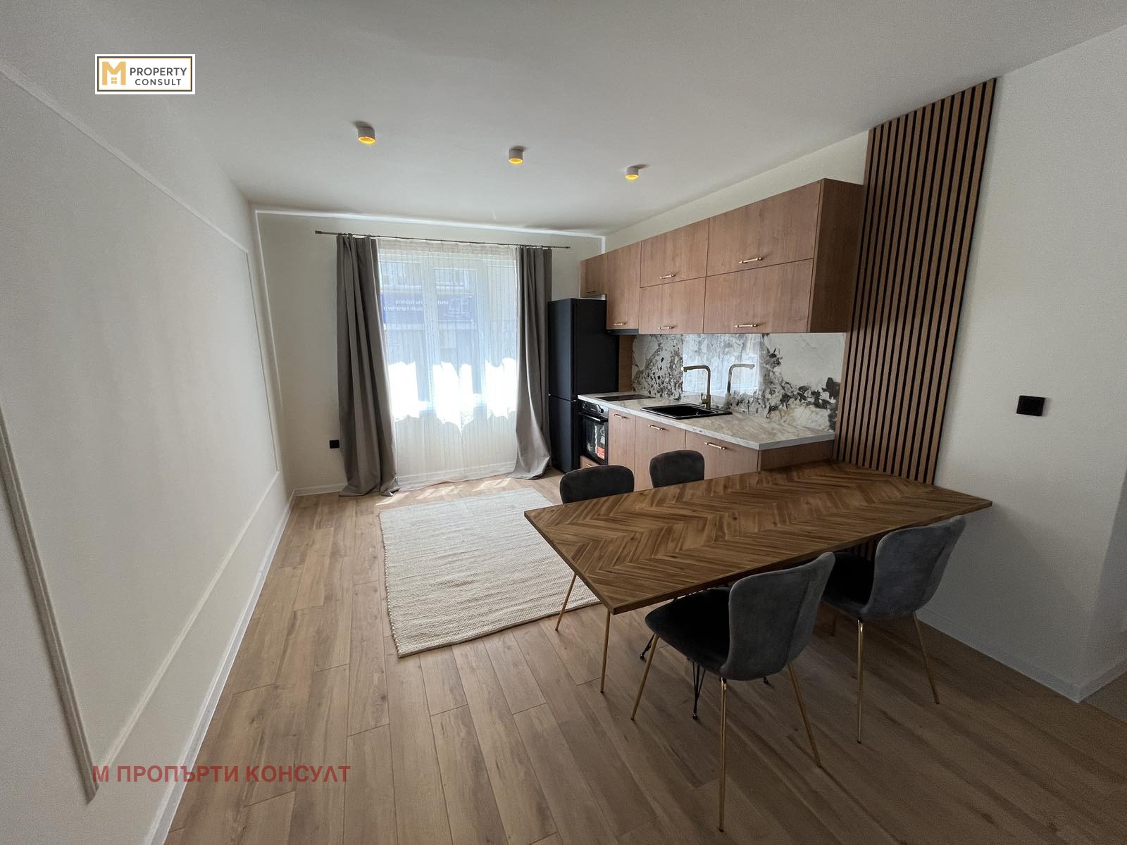Продава 3-СТАЕН, гр. Плевен, Идеален център, снимка 2 - Апартаменти - 55085566
