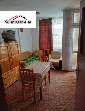 1 Schlafzimmer Zentar, Kardschali 8