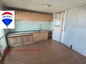 2 bedroom Druzhba 3, Ruse 4