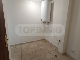 3 slaapkamers Topola, regio Dobritsj 15