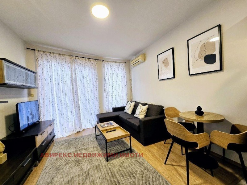 Продава  2-стаен град Пловдив , Кършияка , 60 кв.м | 53160539