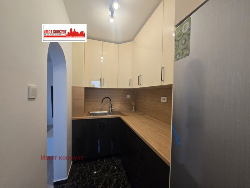 Продава 2-СТАЕН, гр. Пловдив, Кършияка, снимка 2 - Апартаменти - 52990330