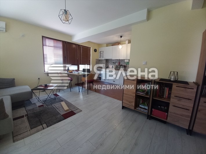 Продава 2-СТАЕН, гр. Пловдив, Кючук Париж