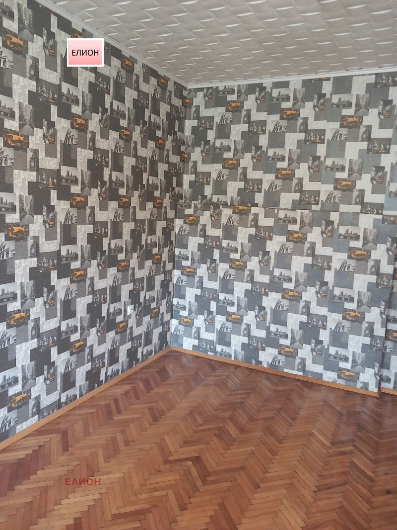 Te koop  2 slaapkamers Pernik , Iztok , 100 m² | 78788986 - afbeelding [15]