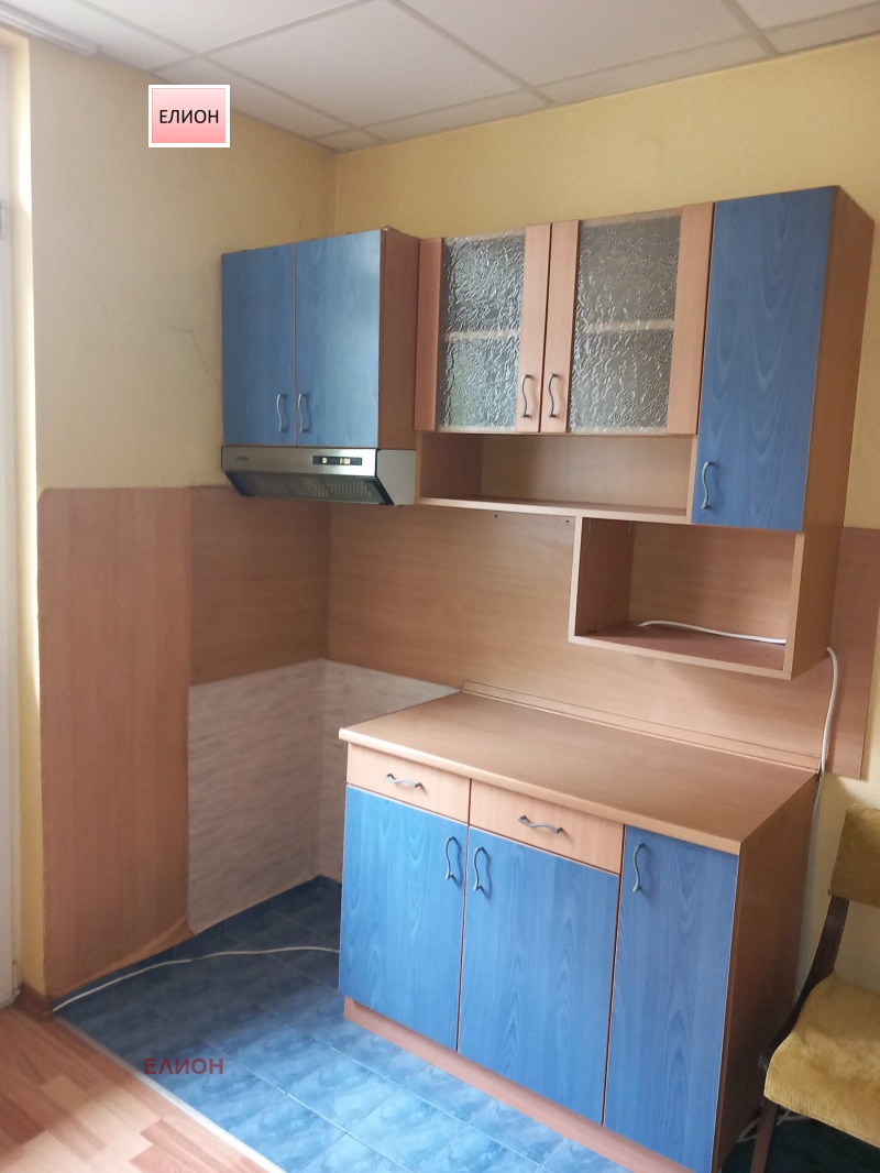 Te koop  2 slaapkamers Pernik , Iztok , 100 m² | 78788986 - afbeelding [2]