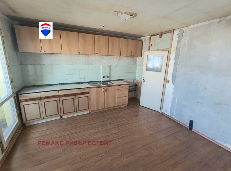 Продава  3-стаен град Русе , Дружба 3 , 92 кв.м | 82978843 - изображение [4]