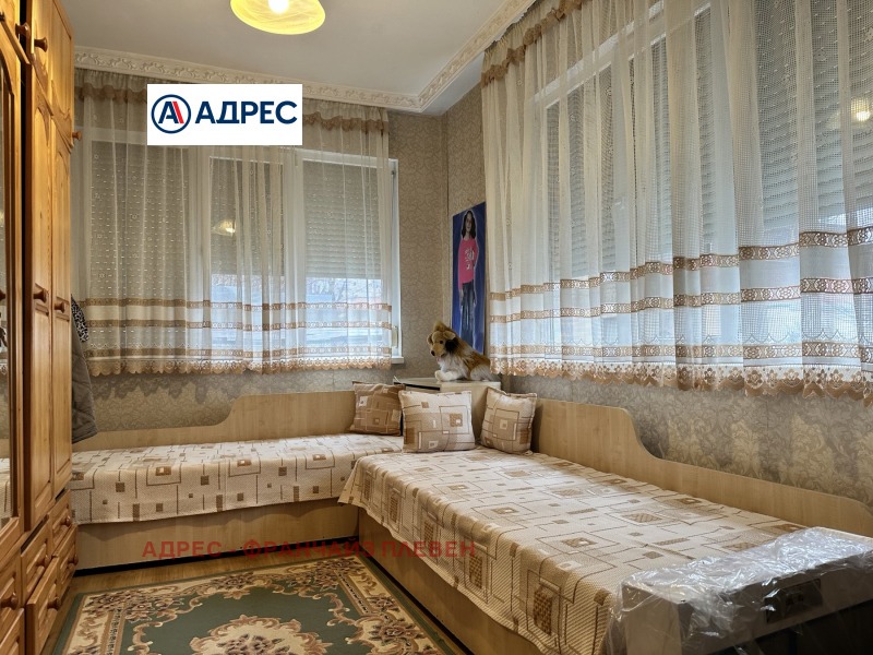 Продава КЪЩА, гр. Плевен, Сторгозия, снимка 6 - Къщи - 53031318