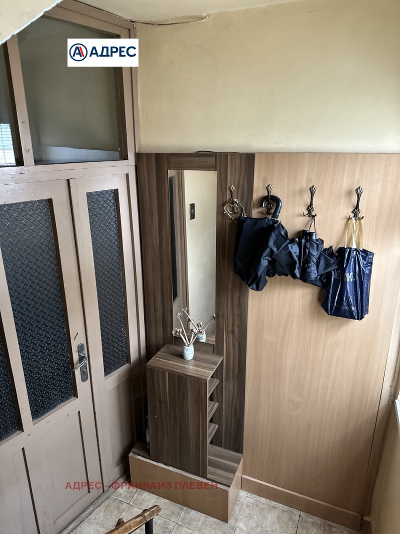 Продава КЪЩА, гр. Плевен, Сторгозия, снимка 14 - Къщи - 53031318