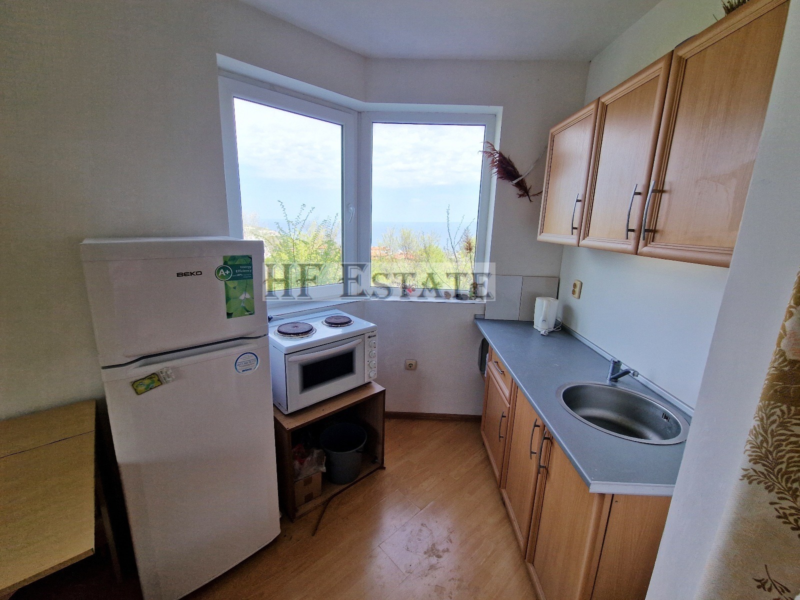 Продава 2-СТАЕН, гр. Бяла, област Варна, снимка 2 - Апартаменти - 50252270