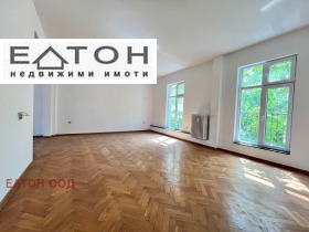 2 bedroom Tsentar, Sofia 1