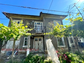 Maison Prisovo, région Veliko Tarnovo 1