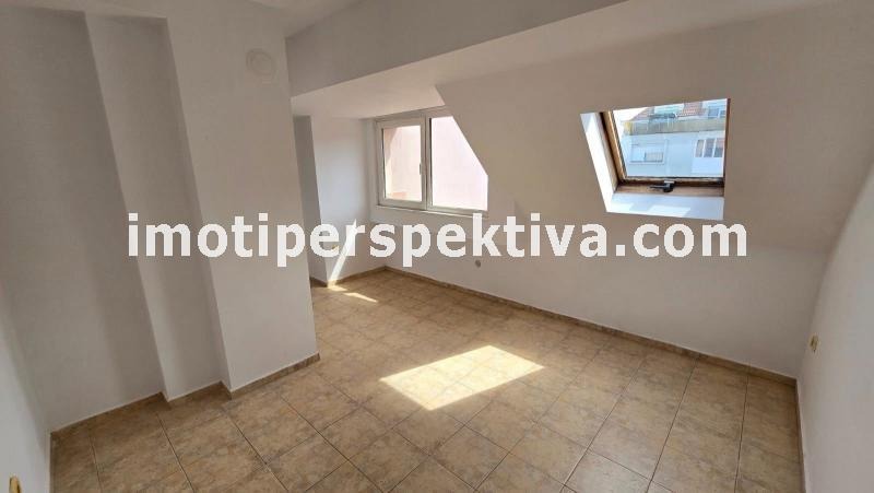 Te koop  2 slaapkamers Plovdiv , Tsentar , 100 m² | 49943914 - afbeelding [3]