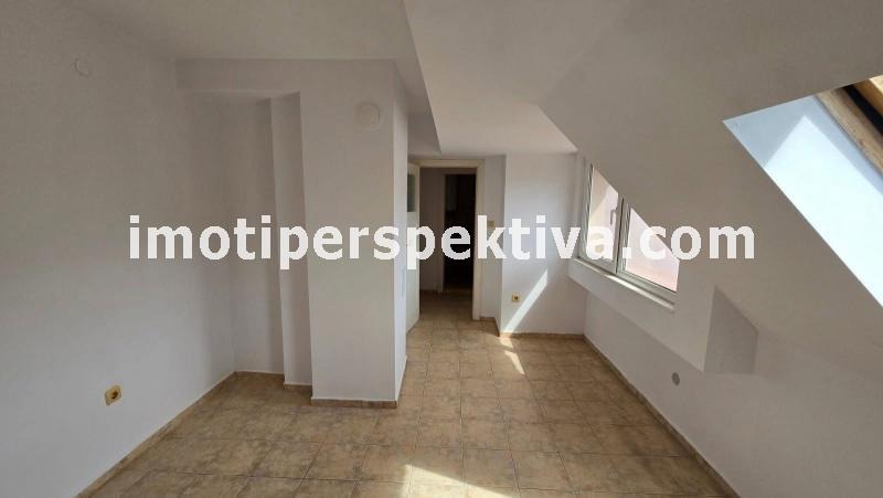 Te koop  2 slaapkamers Plovdiv , Tsentar , 100 m² | 49943914 - afbeelding [4]