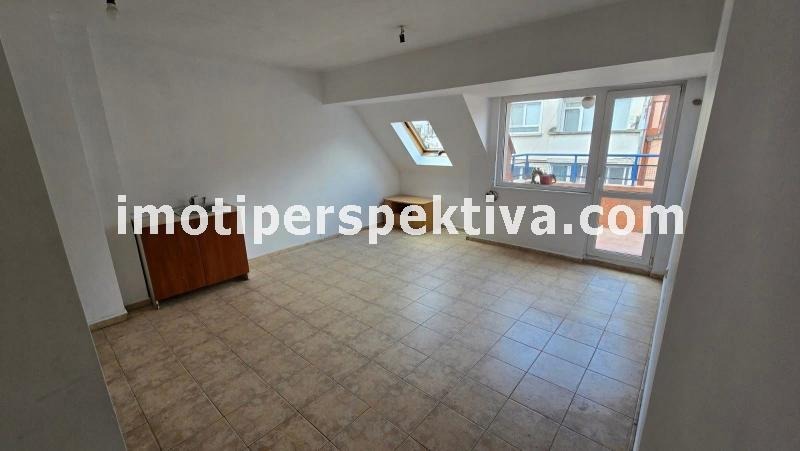 Te koop  2 slaapkamers Plovdiv , Tsentar , 100 m² | 49943914 - afbeelding [2]