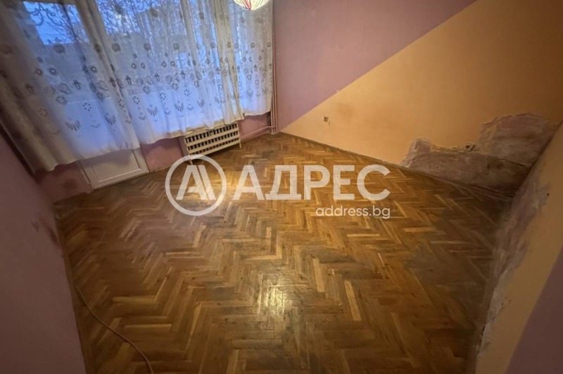 Продава 3-СТАЕН, гр. София, Люлин 5, снимка 4 - Aпартаменти - 49370344