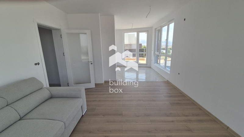 Продава  3-стаен, град Пловдив, Коматевско шосе •  158 552 € • ID 94310653 — holmes.bg - [1] 