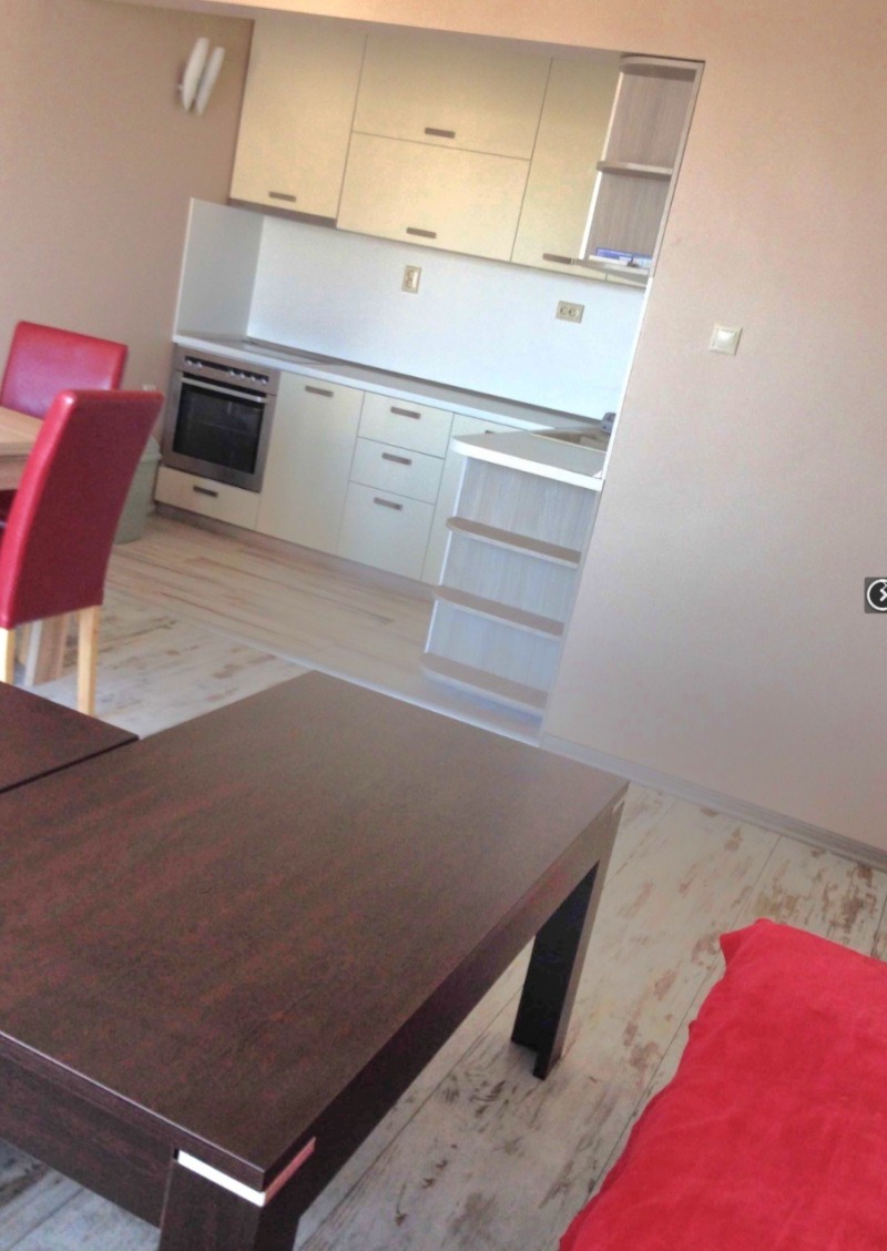 Продава 3-СТАЕН, гр. Пловдив, Кючук Париж, снимка 2 - Апартаменти - 52690936