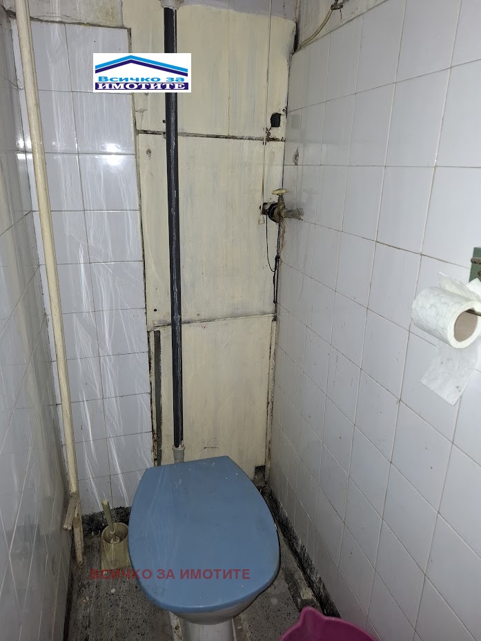 Продава 3-СТАЕН, гр. Русе, Възраждане, снимка 6 - Апартаменти - 54641046
