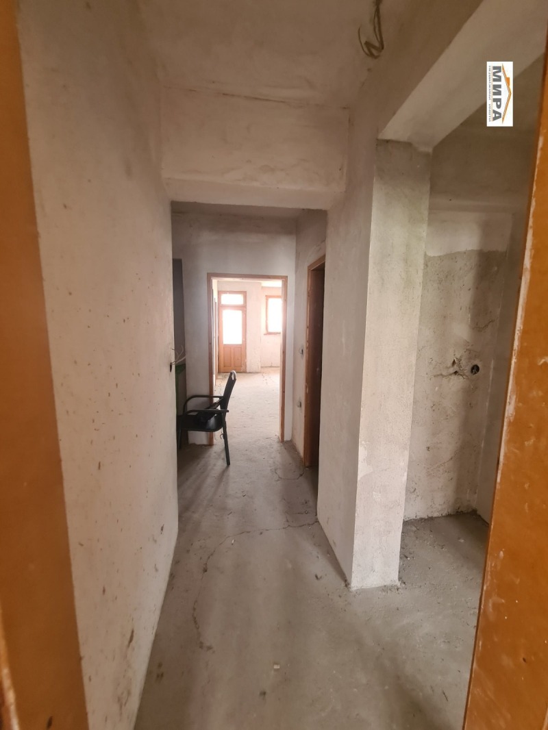 Продава  Многостаен град Хасково , Дружба 1 , 116 кв.м | 86730135 - изображение [3]
