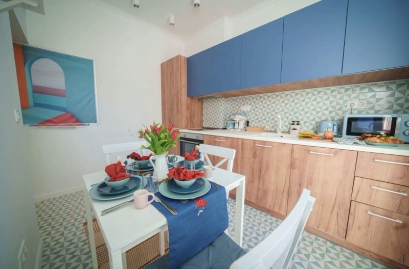 Продава МНОГОСТАЕН, гр. София, Център, снимка 2 - Апартаменти - 52550704