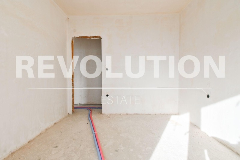 Продава МНОГОСТАЕН, гр. София, Красна поляна 2, снимка 3 - Апартаменти - 53018901