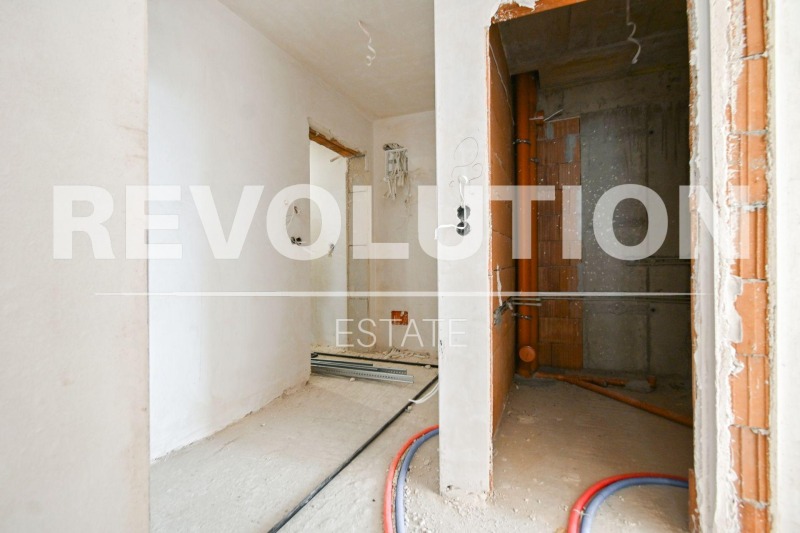 Продава МНОГОСТАЕН, гр. София, Красна поляна 2, снимка 12 - Апартаменти - 53018901