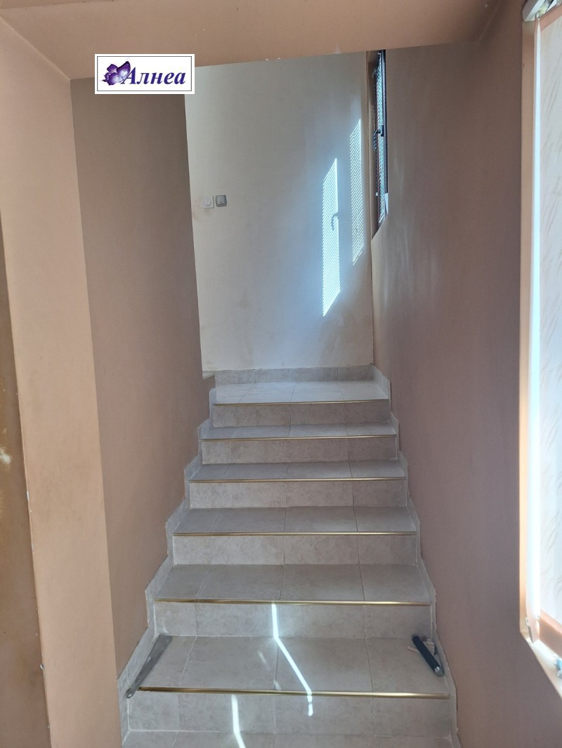 Zu verkaufen  Haus region Plowdiw , Belashtiza , 315 qm | 47993313 - Bild [12]
