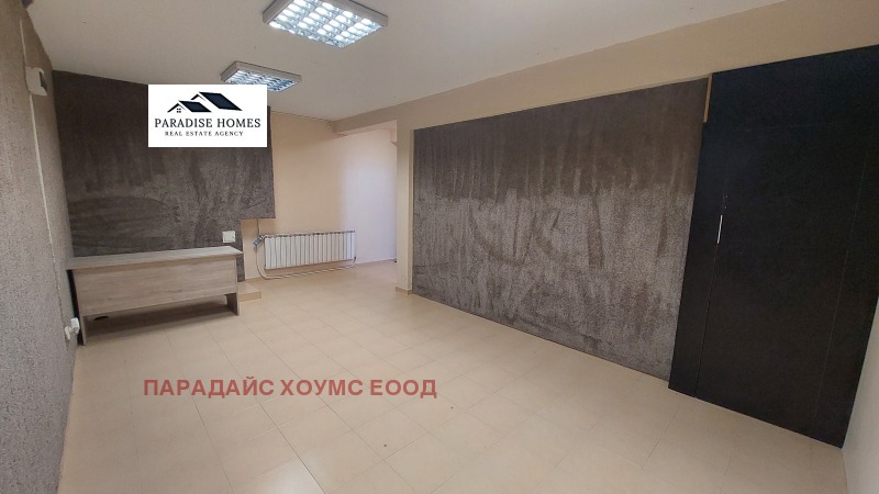 En venta  Comercio Sofia , Mladost 2 , 86 metros cuadrados | 55147323 - imagen [11]