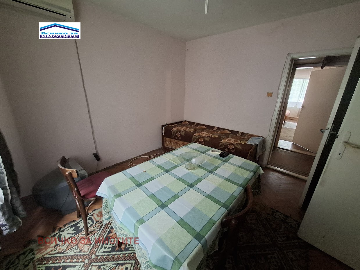 Продава 3-СТАЕН, гр. Русе, Възраждане, снимка 5 - Апартаменти - 54641046