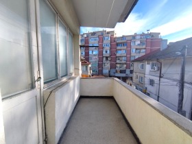 2 bedroom Tsentar, Dobrich 3