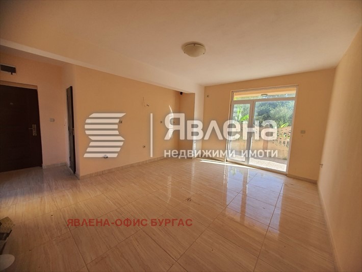 Продава 1-СТАЕН, с. Лозенец, област Бургас