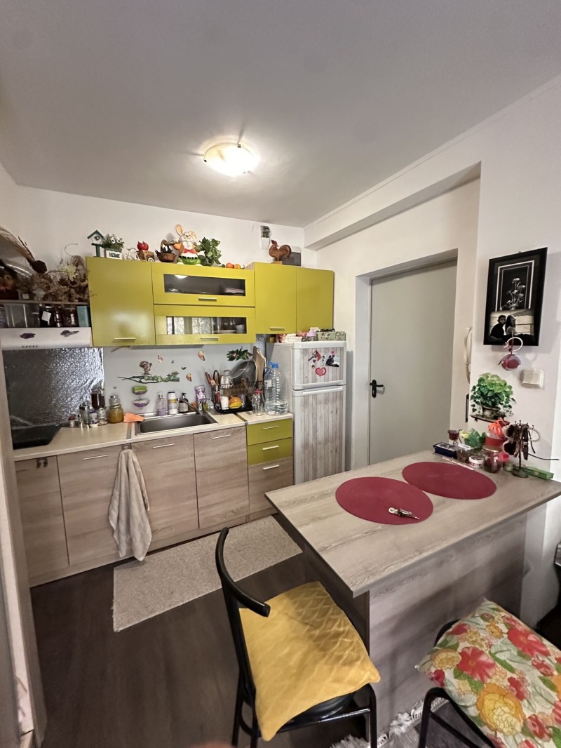 Продава 2-СТАЕН, гр. Варна, Колхозен пазар, снимка 2 - Апартаменти - 52983986