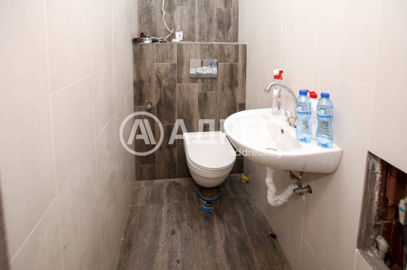 In vendita  Ufficio Sofia , Tsentar , 36 mq | 90422555 - Immagine [3]