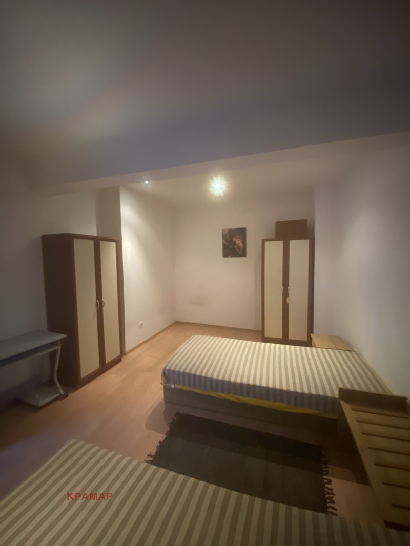 Продава КЪЩА, гр. Добрич, Център, снимка 8 - Къщи - 52716141