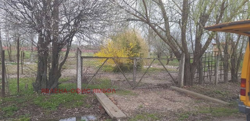 Продава  Парцел област Ямбол , с. Болярско , 1200 кв.м | 81384585