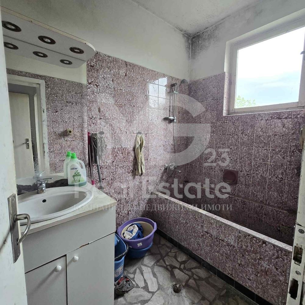 Продава ЕТАЖ ОТ КЪЩА, гр. Пловдив, Кючук Париж, снимка 12 - Етаж от къща - 54288788