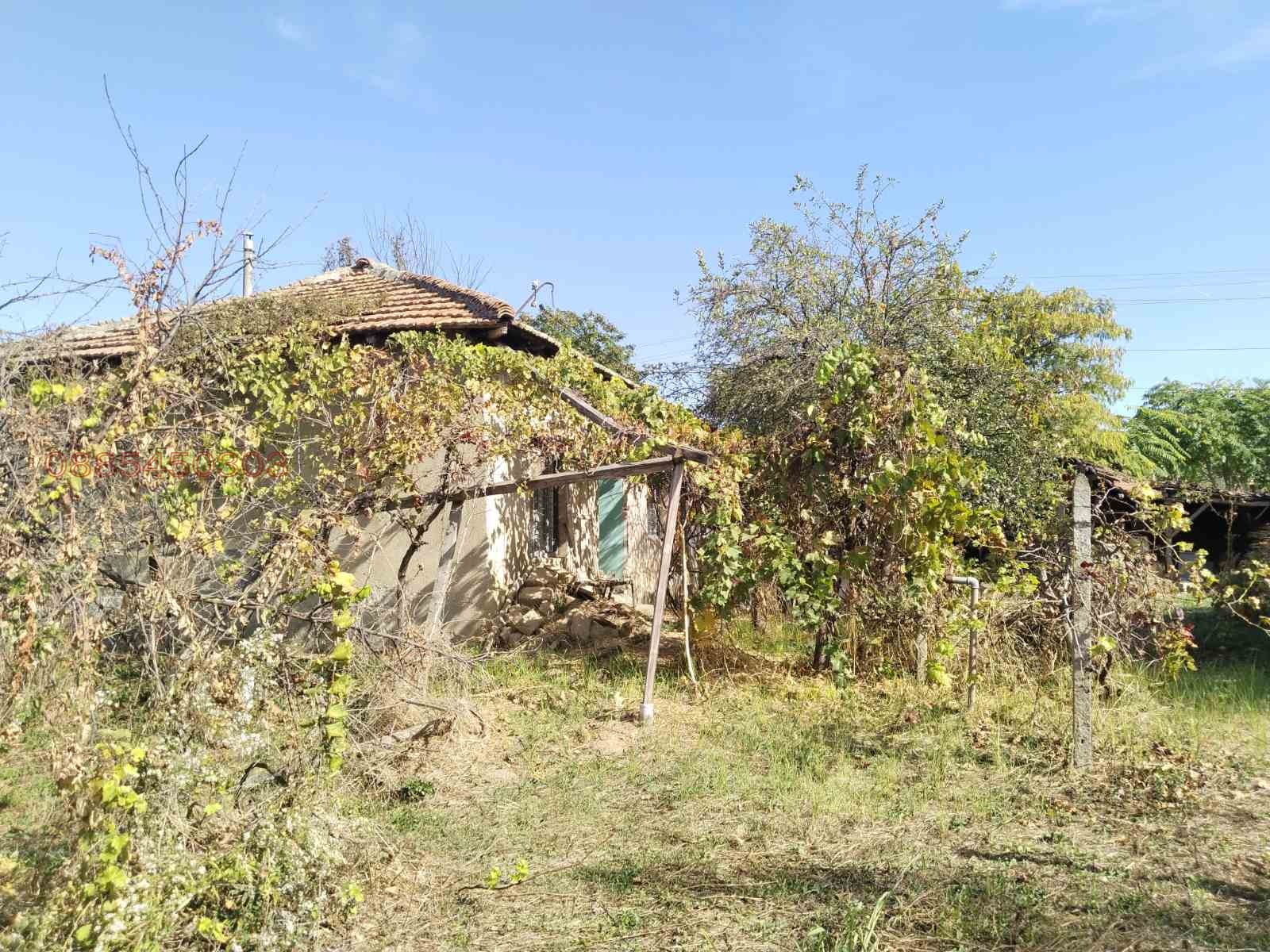 Продава КЪЩА, с. Кривина, област Русе, снимка 3 - Къщи - 56634079