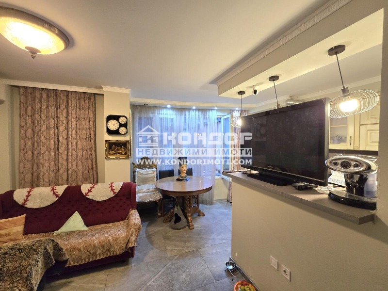 Продава 2-СТАЕН в град Пловдив, Център - 79 кв.м / 238 000 € » 465 487.54 лв., КОНДОР - НЕДВИЖИМИ ИМОТИ
