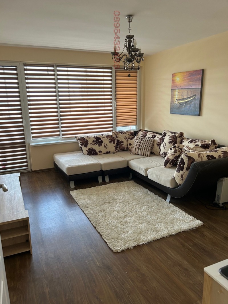 Na prodej  1 ložnice Dobrič , Družba 1 , 67 m2 | 77135178